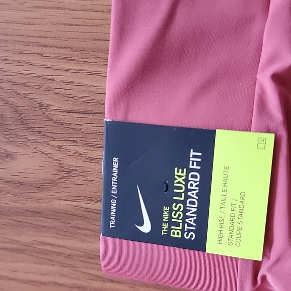 Nike Training Skort - Picture 3 of 8